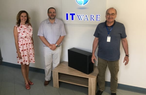 Középiskolák támogatása ITware